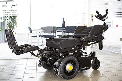 Elektrischer Rollstuhl Paravan PR 40 Liegefunktion