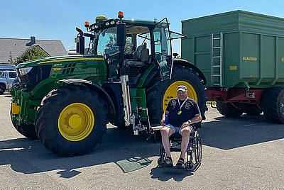 Behindertengerechter Umbau Traktor