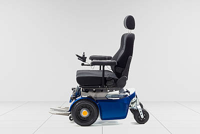 E-Rolli Paravan Heavyduty heavy duty Rollstuhl für adipöse Menschen