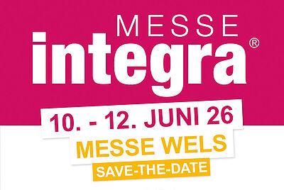 Messebanner zur Integra, mit Informationen. Das ganze in pink weiß und gelb gehalten. Informationen: Messe integra, 10 - 12.Juni 2026, Messe Wels, Save the date.