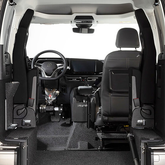 VW Caddy behindertengerecht & rollstuhlgerecht