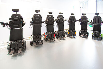 Neuer Paravan Eelktrorollstuhl PR 40 