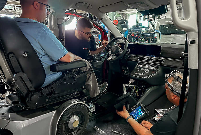 PARAVAN Mobilitätsberatung – individuell angepasster Fahrerplatz für selbstbestimmte Mobilität